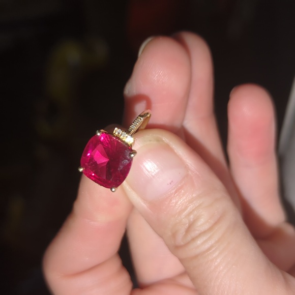 10k ruby ring - Picture 3 of 4
